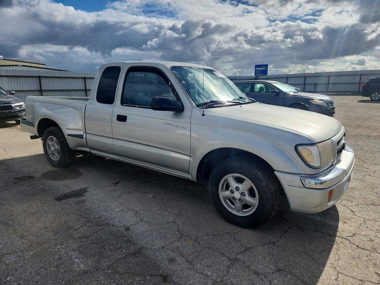 2000 TOYOTA TACOMA XTRACAB photo 4