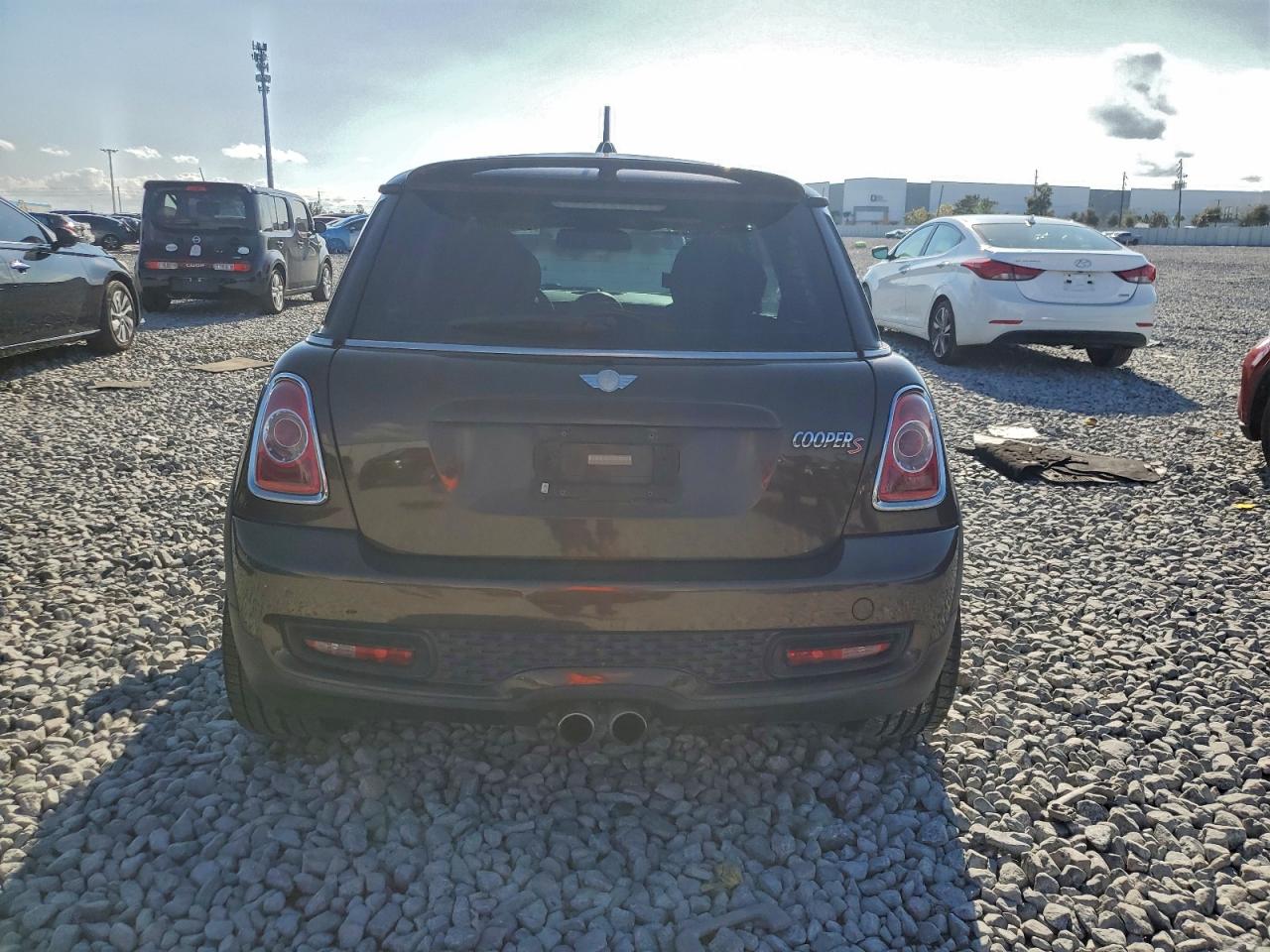 2011 MINI COOPER S photo 6