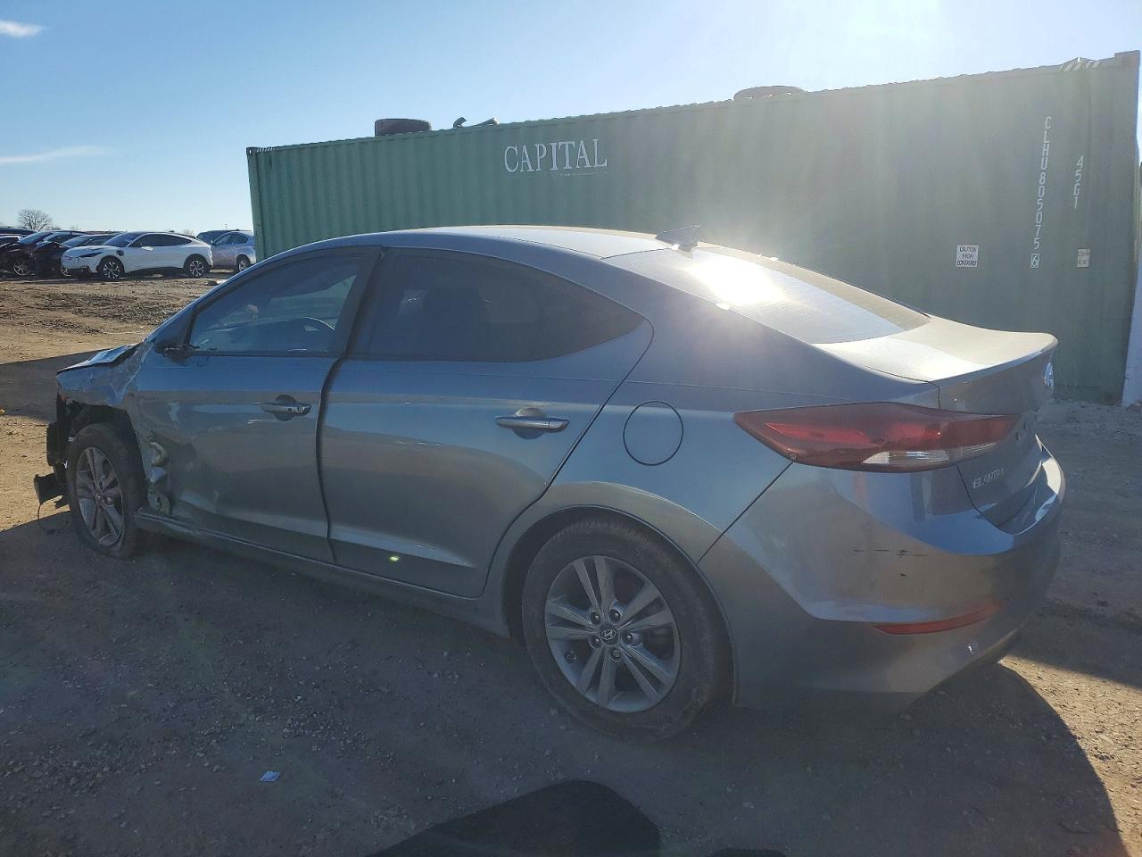 2018 HYUNDAI ELANTRA SEL photo 2