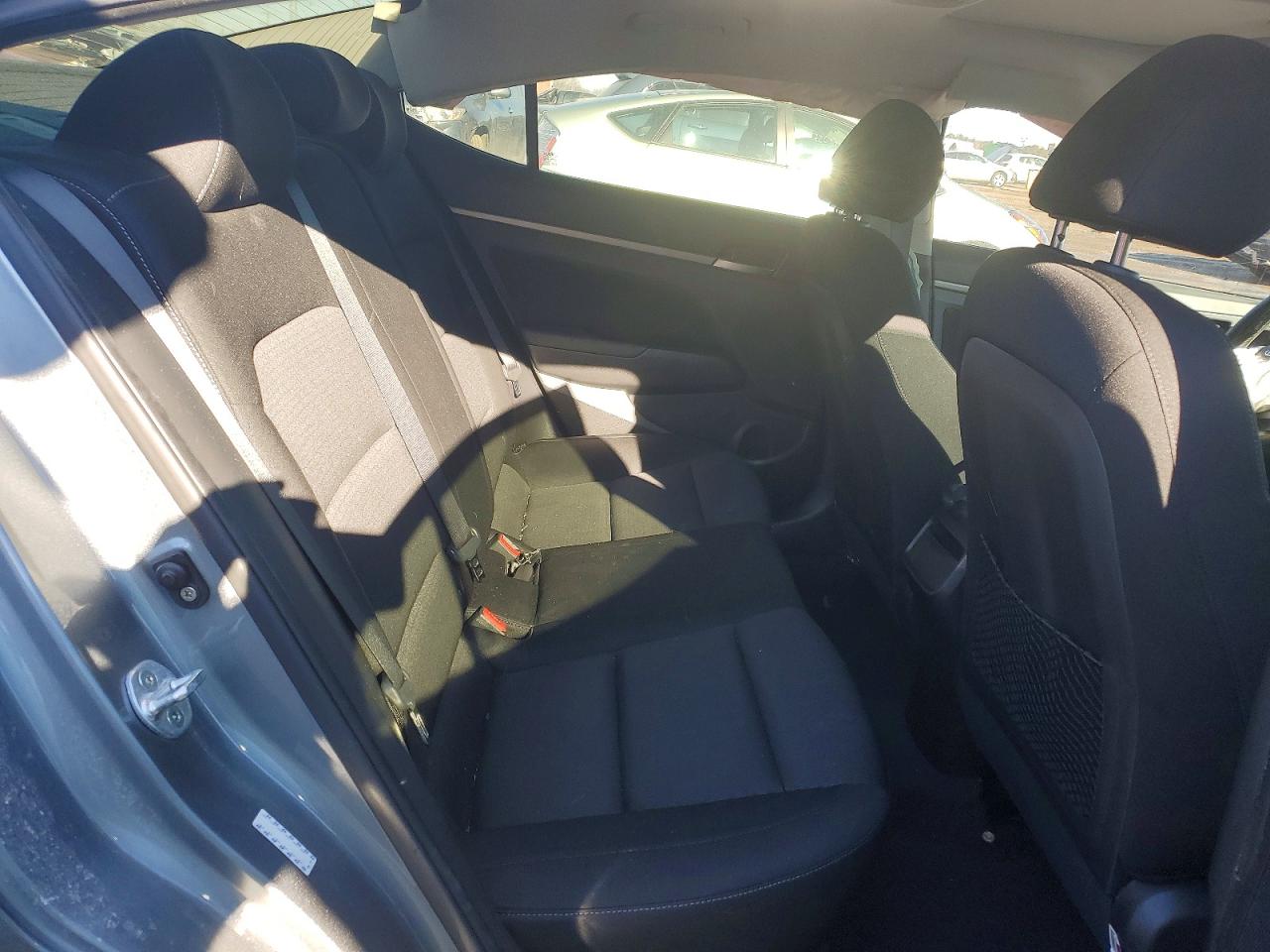 2018 HYUNDAI ELANTRA SEL photo 10