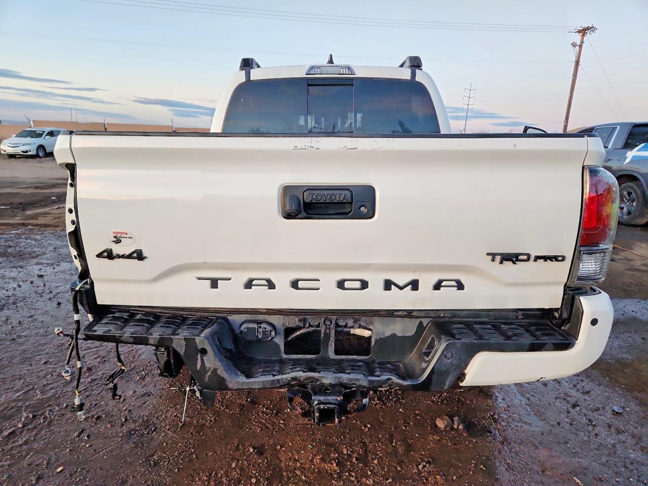 2022 TOYOTA TACOMA DOUBLE CAB photo 6