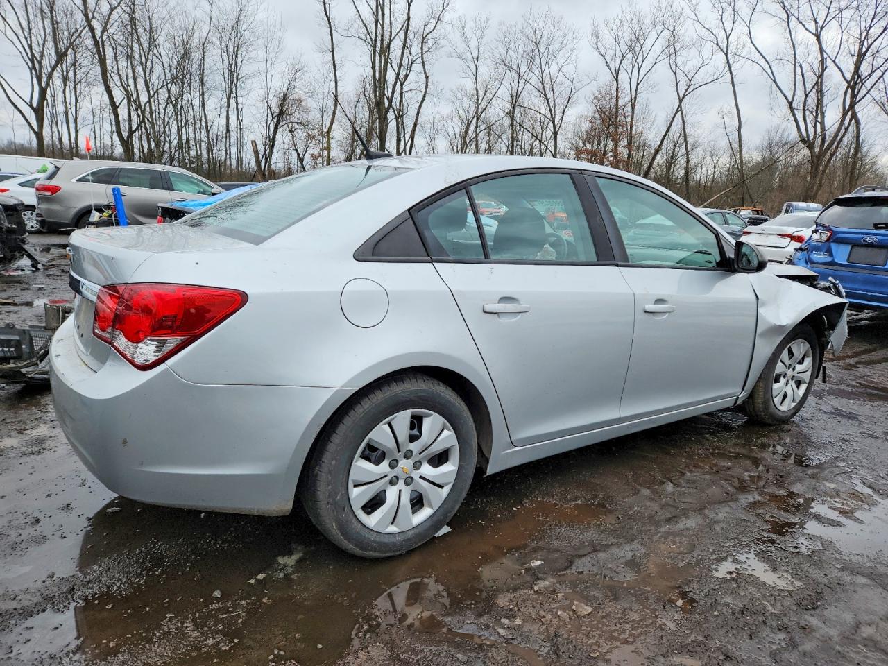 2014 CHEVROLET CRUZE LS photo 3