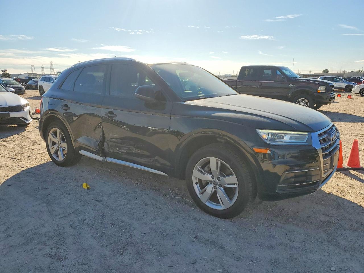 2018 AUDI Q5 PREMIUM photo 4