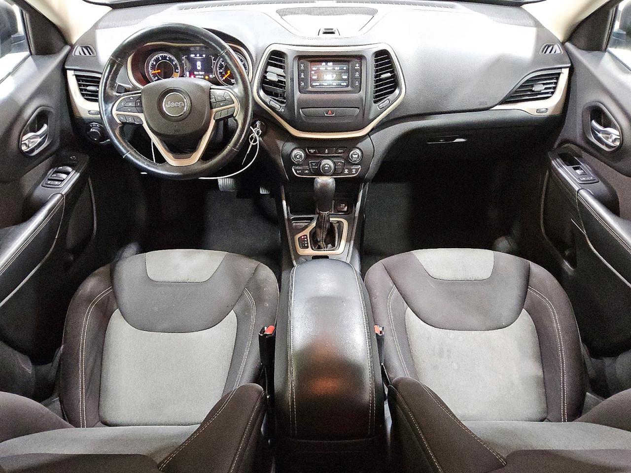 2015 JEEP CHEROKEE SPORT photo 8