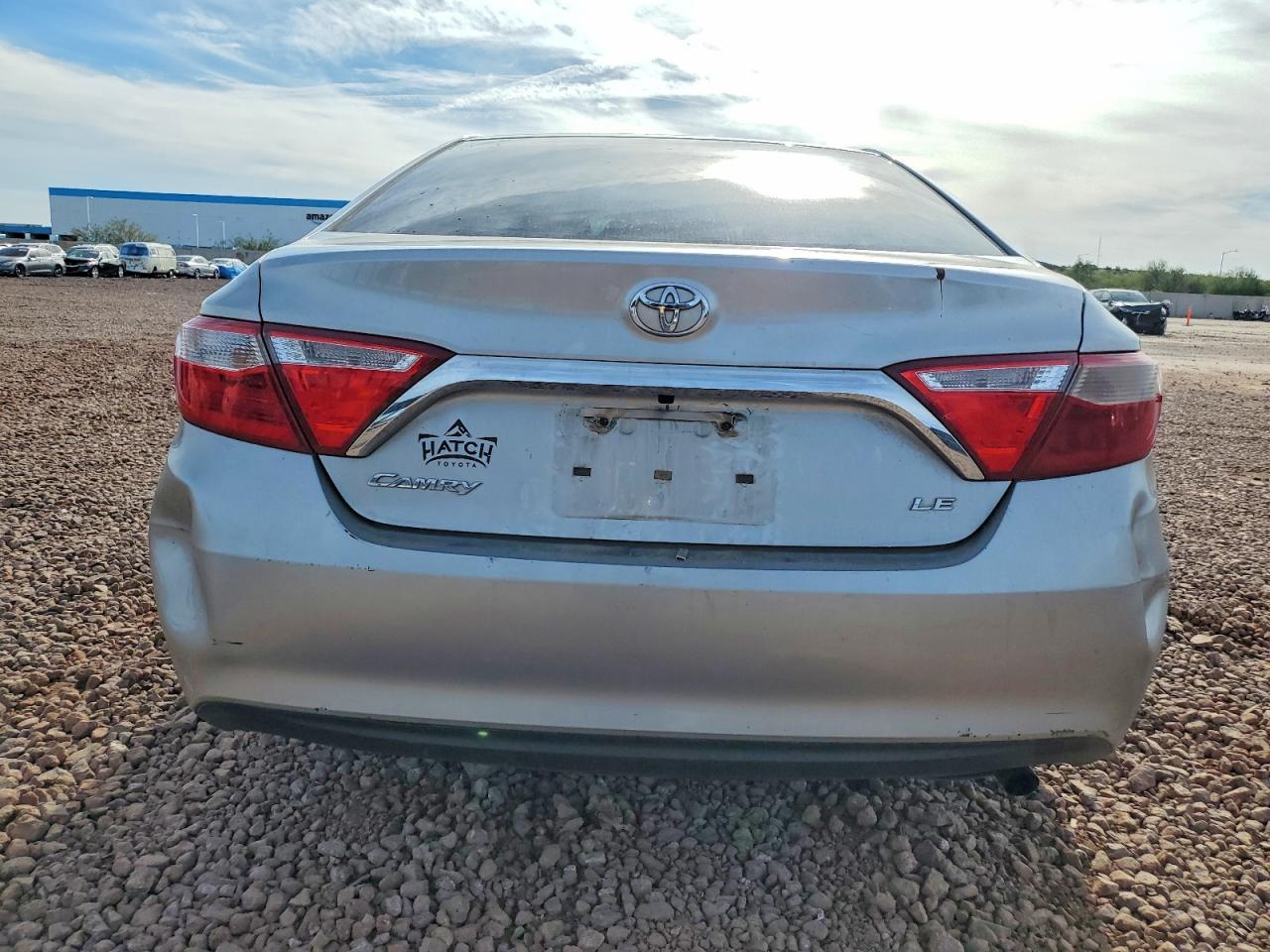 2017 TOYOTA CAMRY LE photo 6