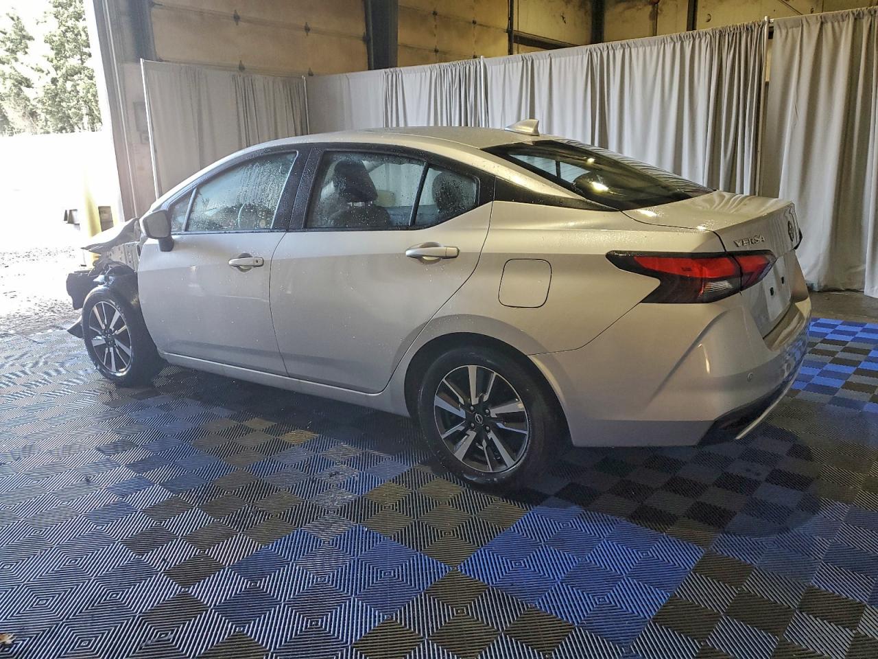 2025 NISSAN VERSA SV photo 2