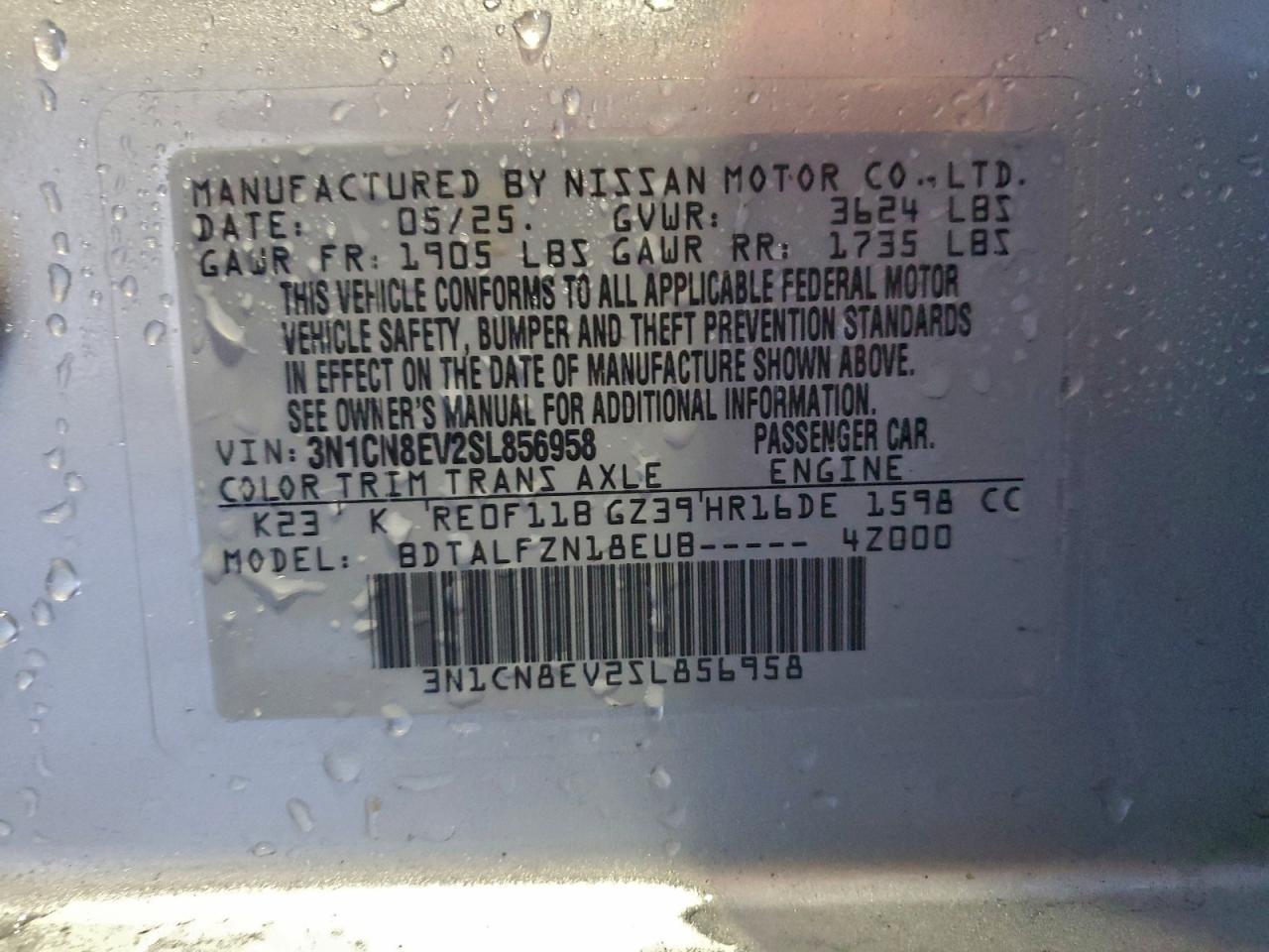 2025 NISSAN VERSA SV photo 13