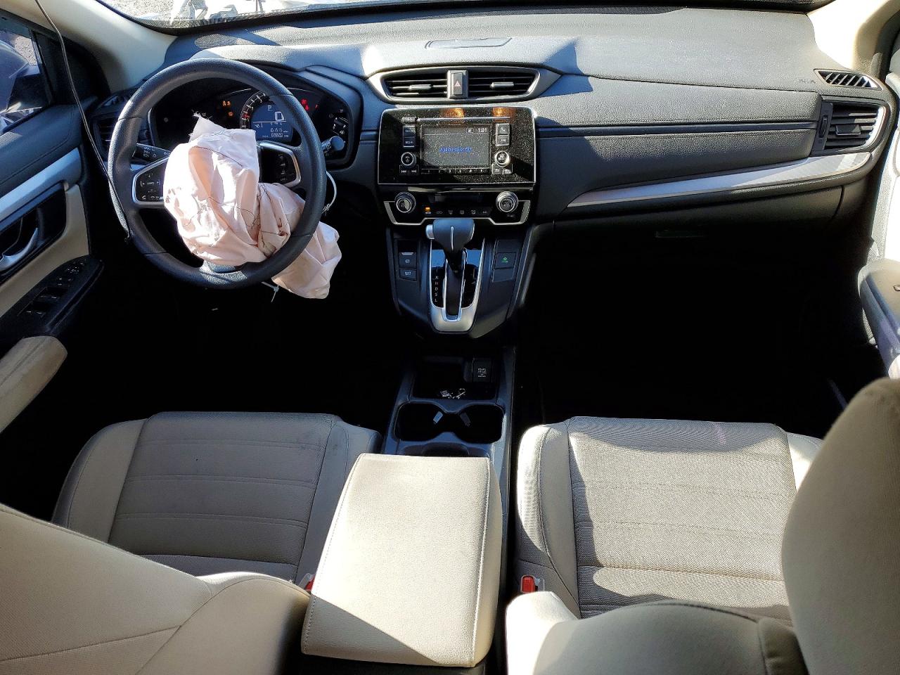 2017 HONDA CR-V LX photo 8