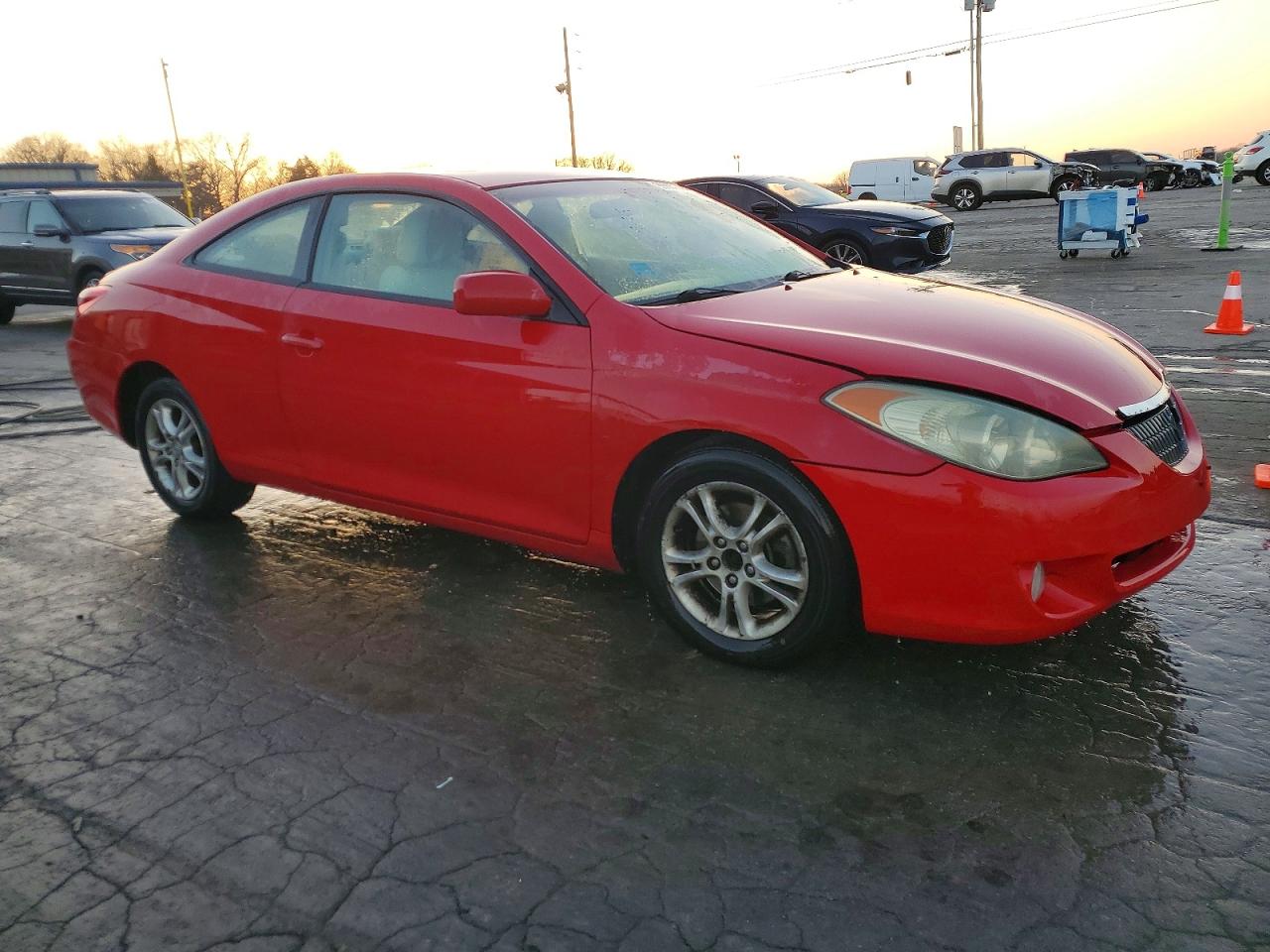 2004 TOYOTA CAMRY SOLARA SE photo 4