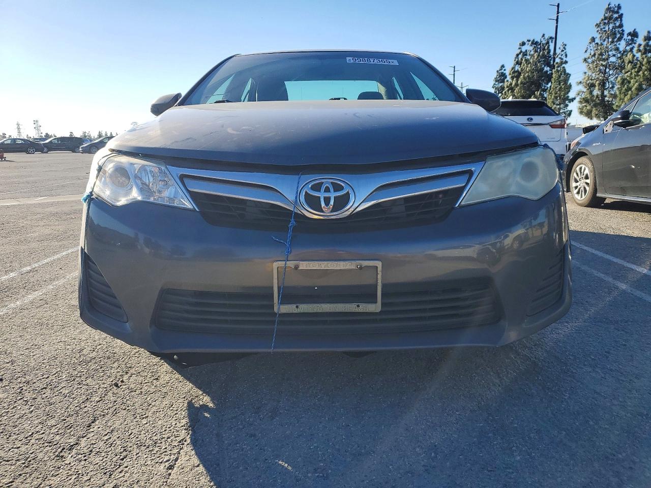 2014 TOYOTA CAMRY L photo 5