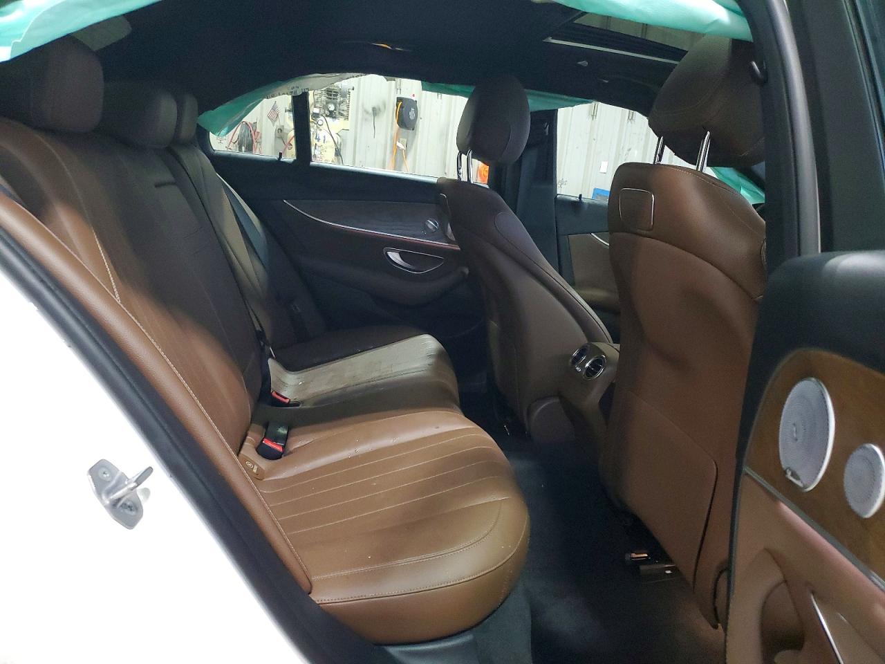 2018 MERCEDES-BENZ E 300 photo 10