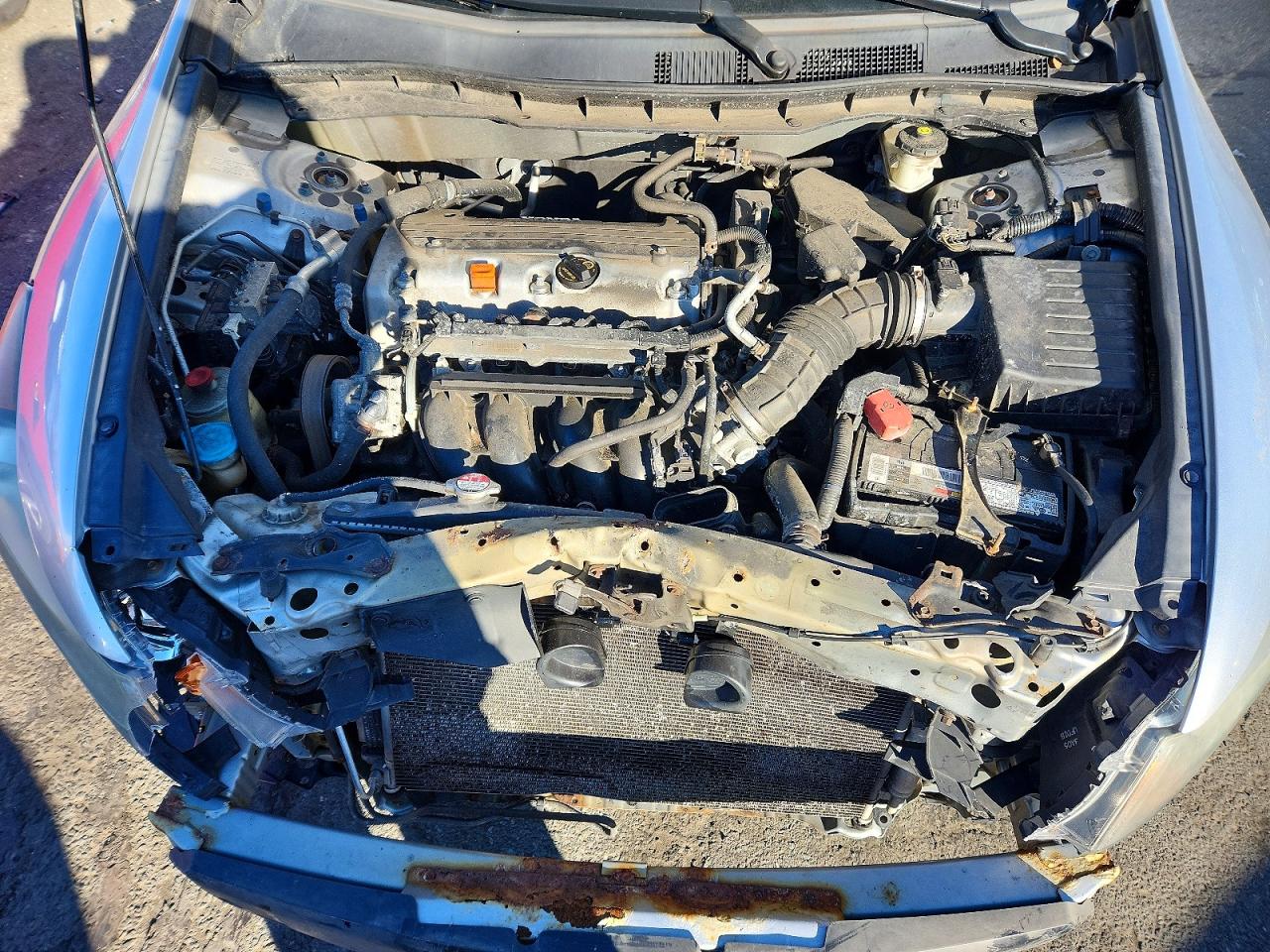 2012 HONDA ACCORD LX photo 11