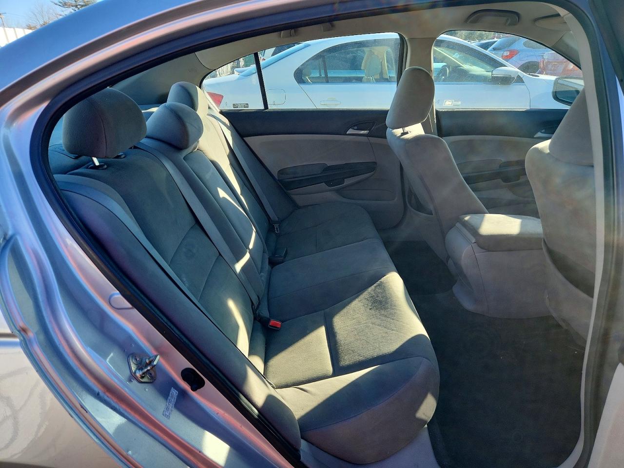 2012 HONDA ACCORD LX photo 10