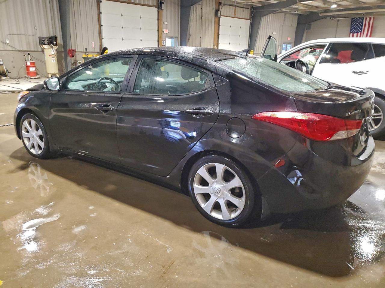 2013 HYUNDAI ELANTRA GLS photo 2