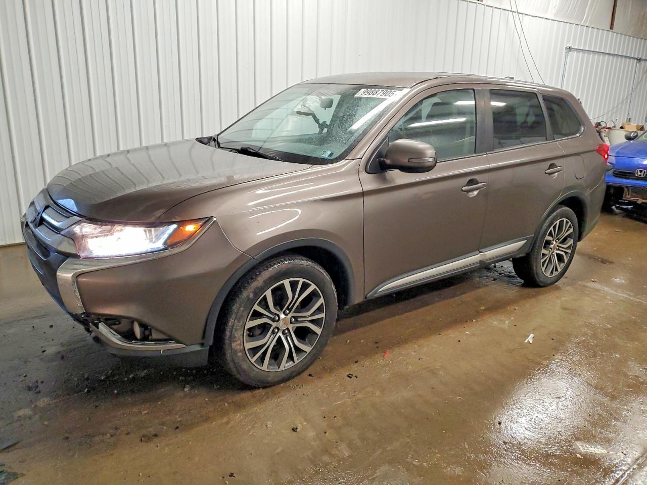 2017 MITSUBISHI OUTLANDER