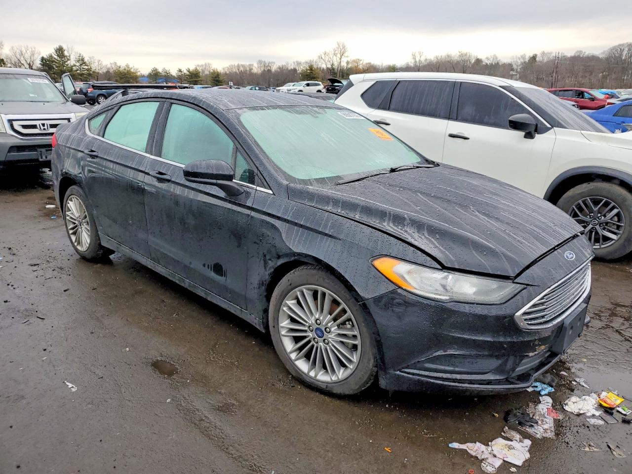 2017 FORD FUSION SE photo 4