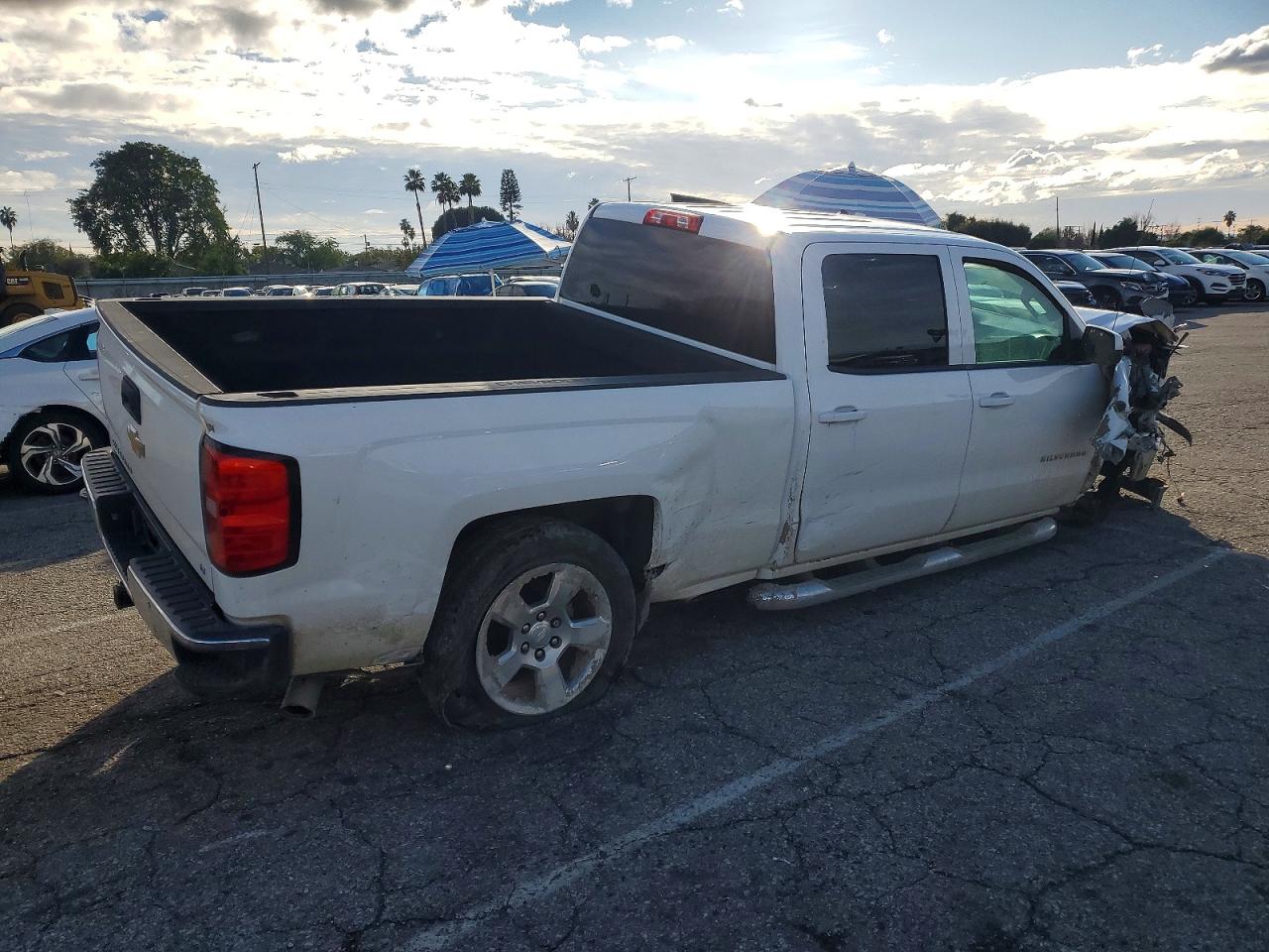 2014 CHEVROLET SILVERADO C1500 LT photo 3