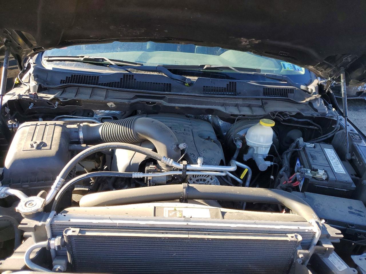 2017 RAM 1500 SLT photo 11