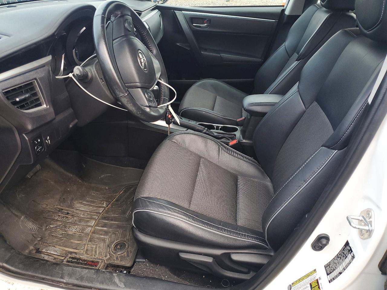 2016 TOYOTA COROLLA L photo 19