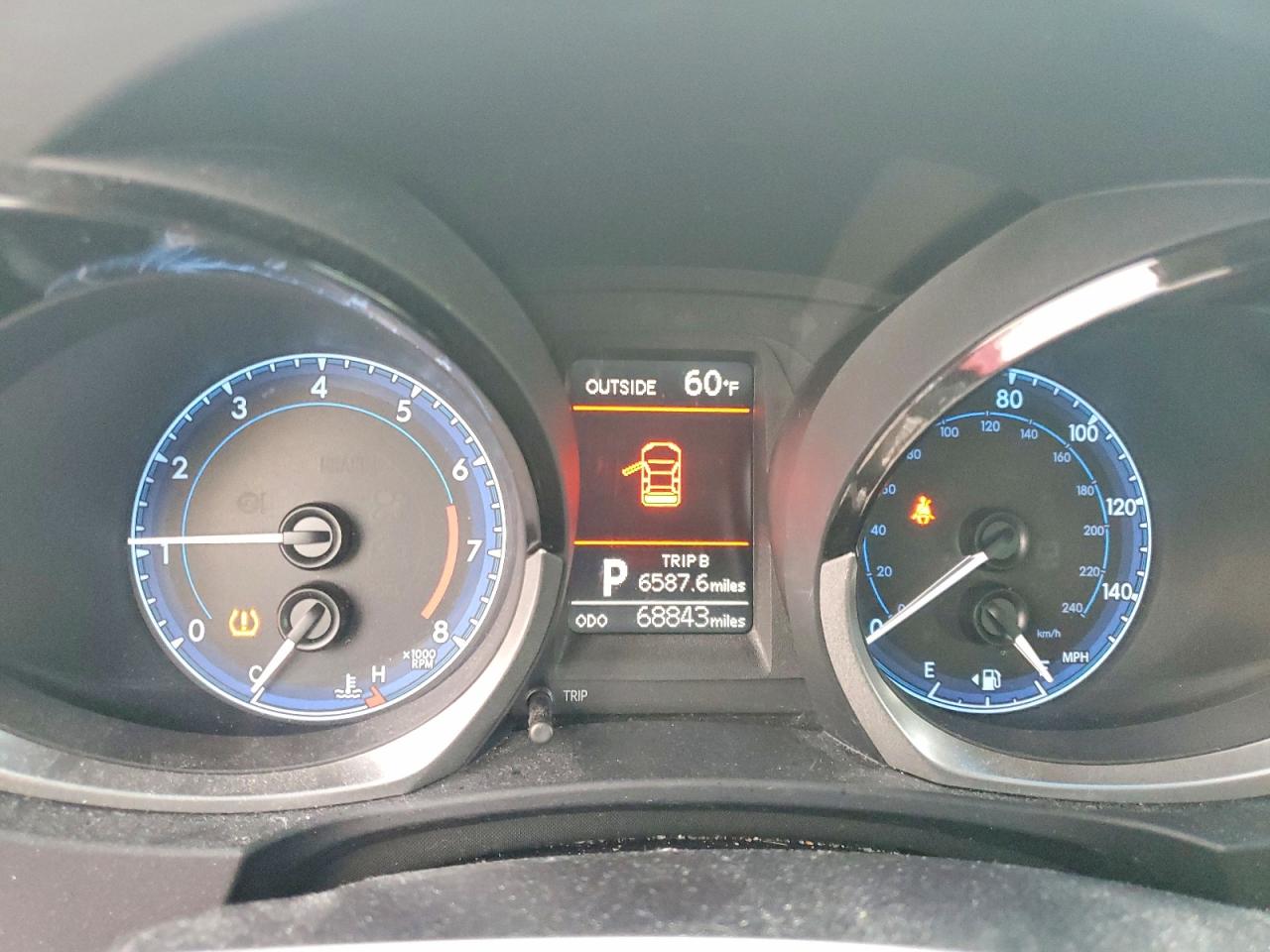 2016 TOYOTA COROLLA L photo 25