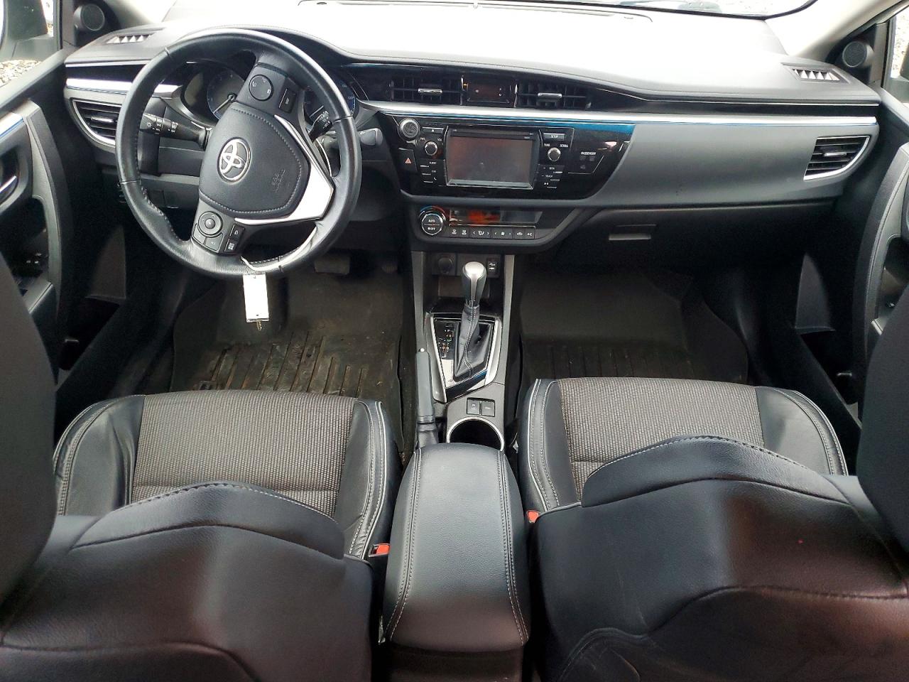 2016 TOYOTA COROLLA L photo 22