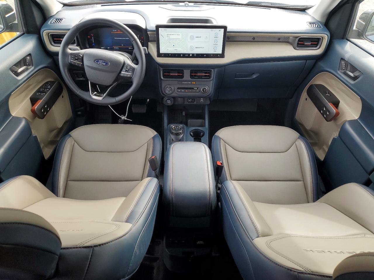 2025 FORD MAVERICK LARIAT photo 8