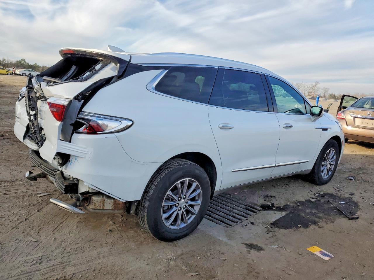 2022 BUICK ENCLAVE PREMIUM photo 3