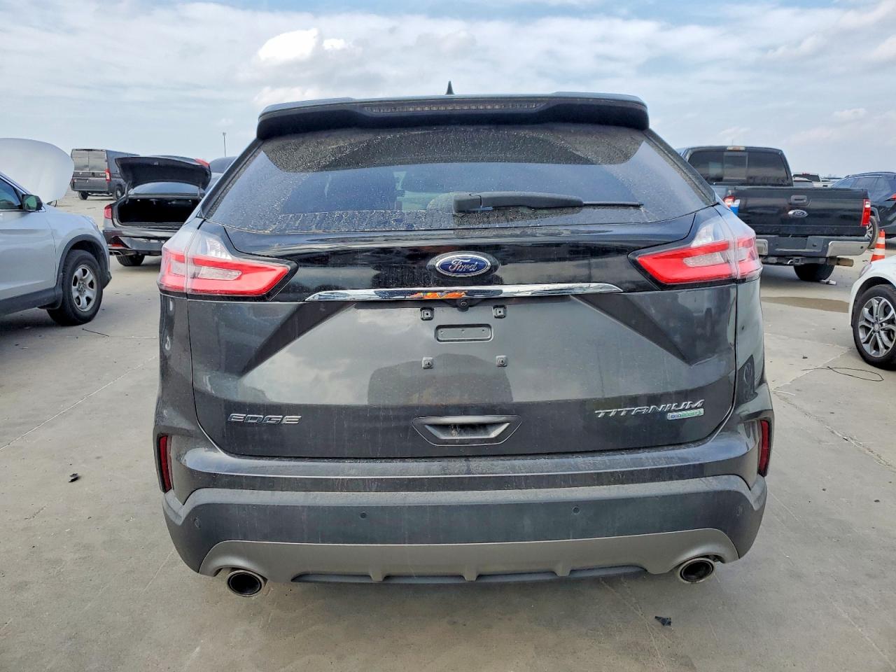 2020 FORD EDGE TITANIUM photo 6