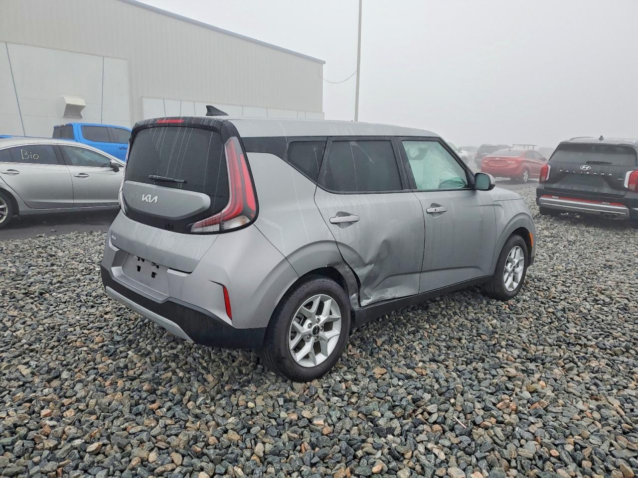 2025 KIA SOUL S photo 3