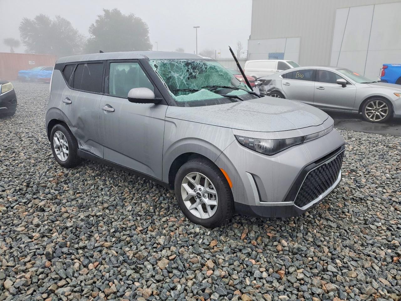 2025 KIA SOUL S photo 4