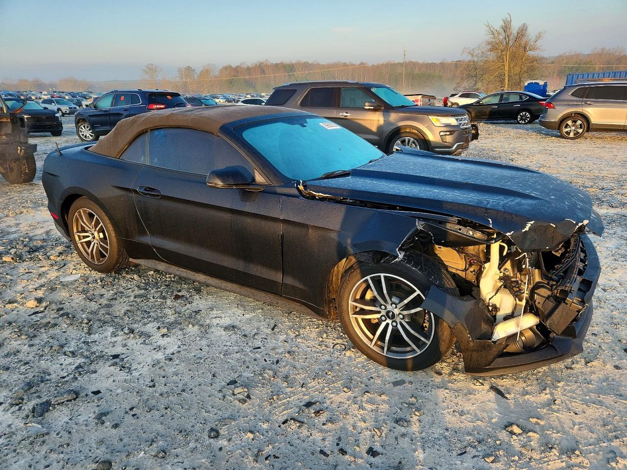 2015 FORD MUSTANG photo 4