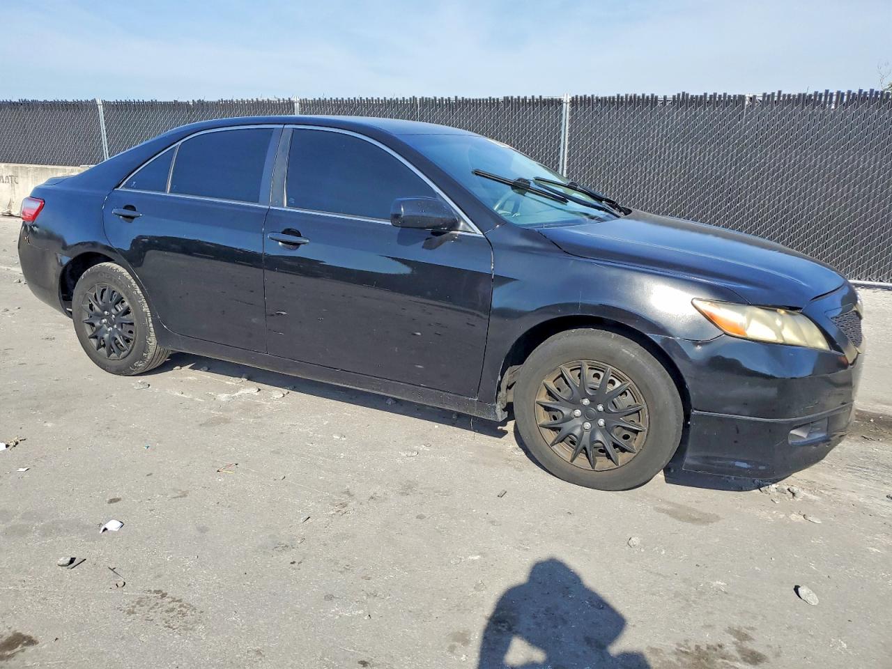 2009 TOYOTA CAMRY BASE photo 4
