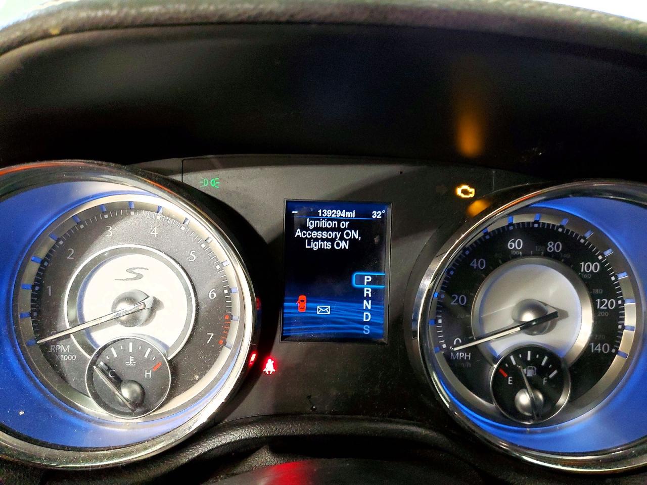 2014 CHRYSLER 300 S photo 17