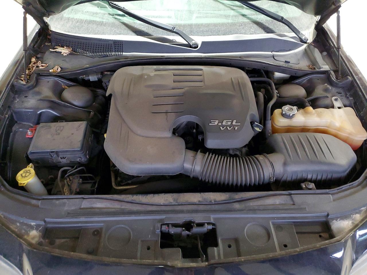 2014 CHRYSLER 300 S photo 21