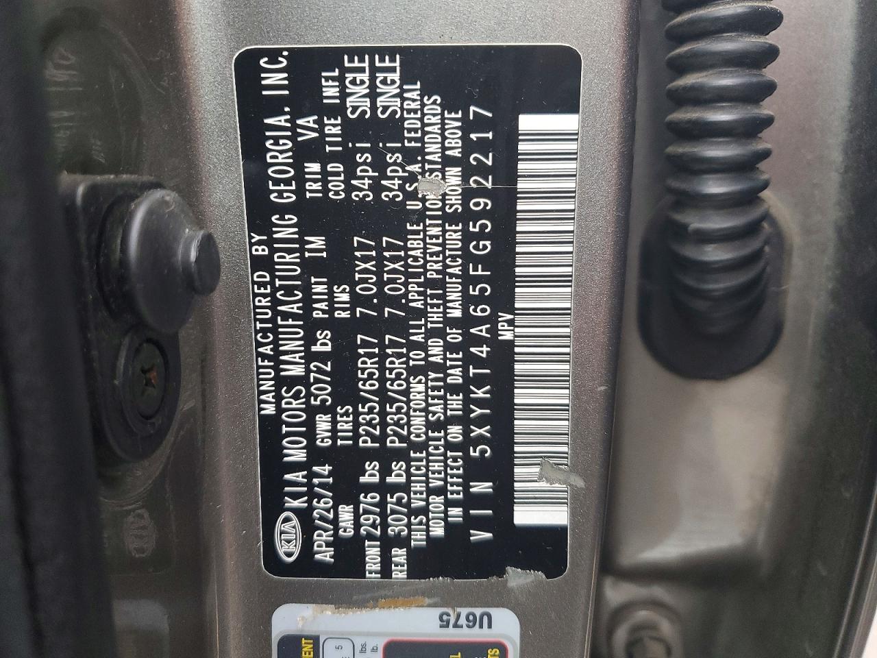 2015 KIA SORENTO LX photo 14