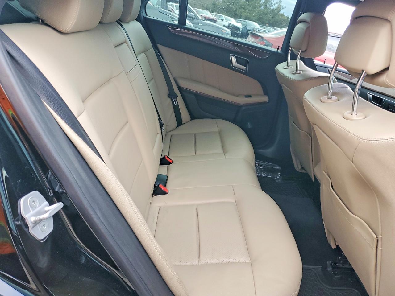 2012 MERCEDES-BENZ E 350 4MATIC photo 10