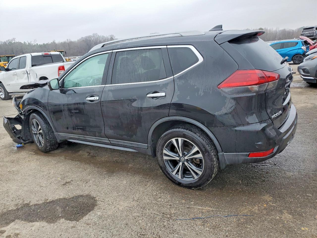 2020 NISSAN ROGUE S photo 2