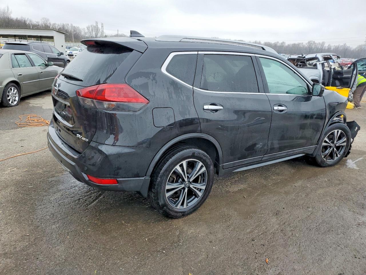 2020 NISSAN ROGUE S photo 3
