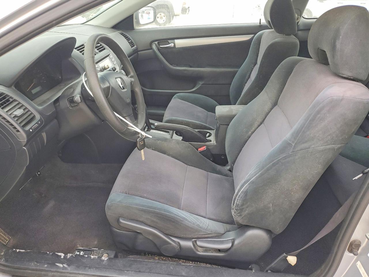 2003 HONDA ACCORD LX photo 7