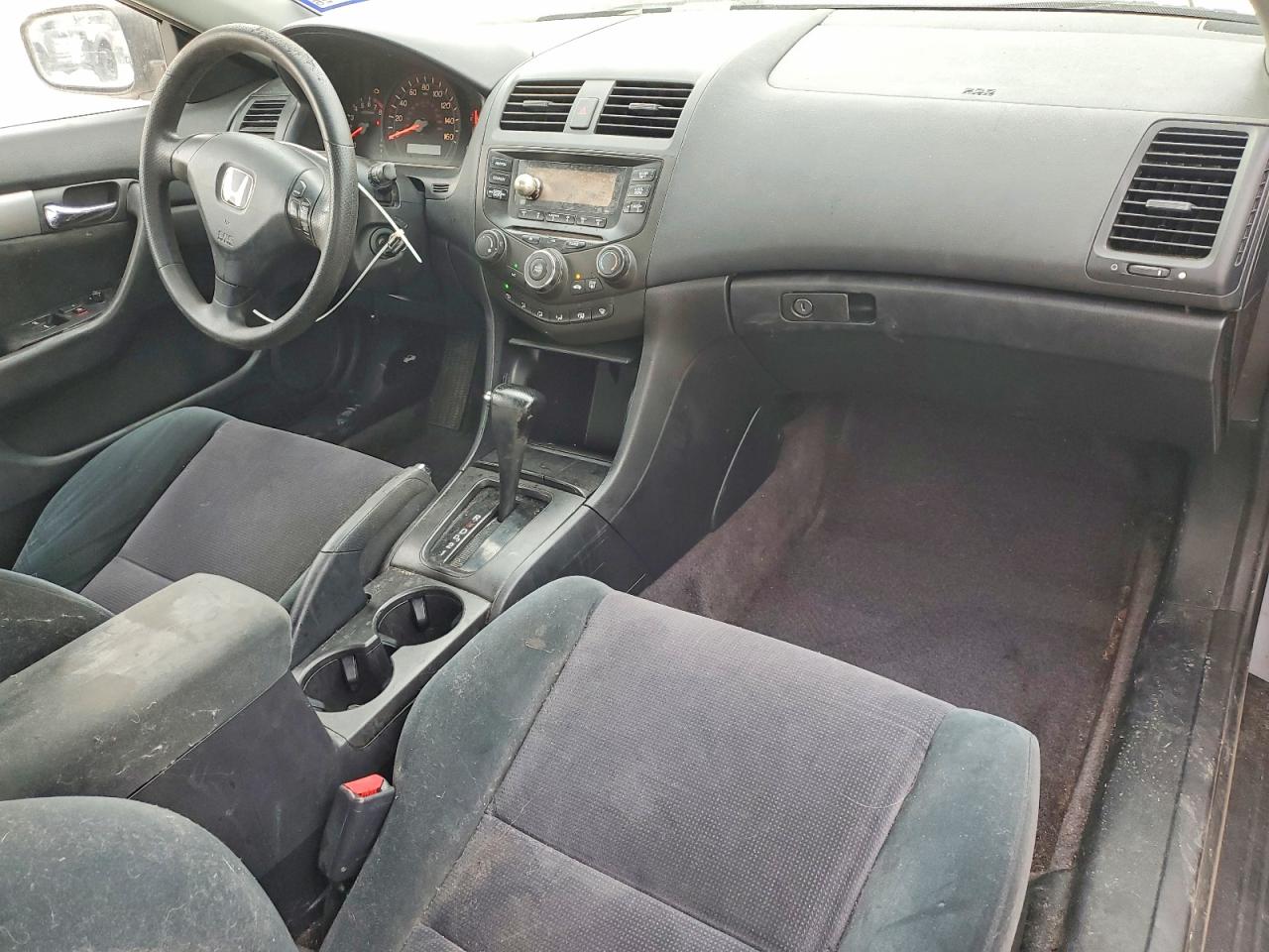 2003 HONDA ACCORD LX photo 8
