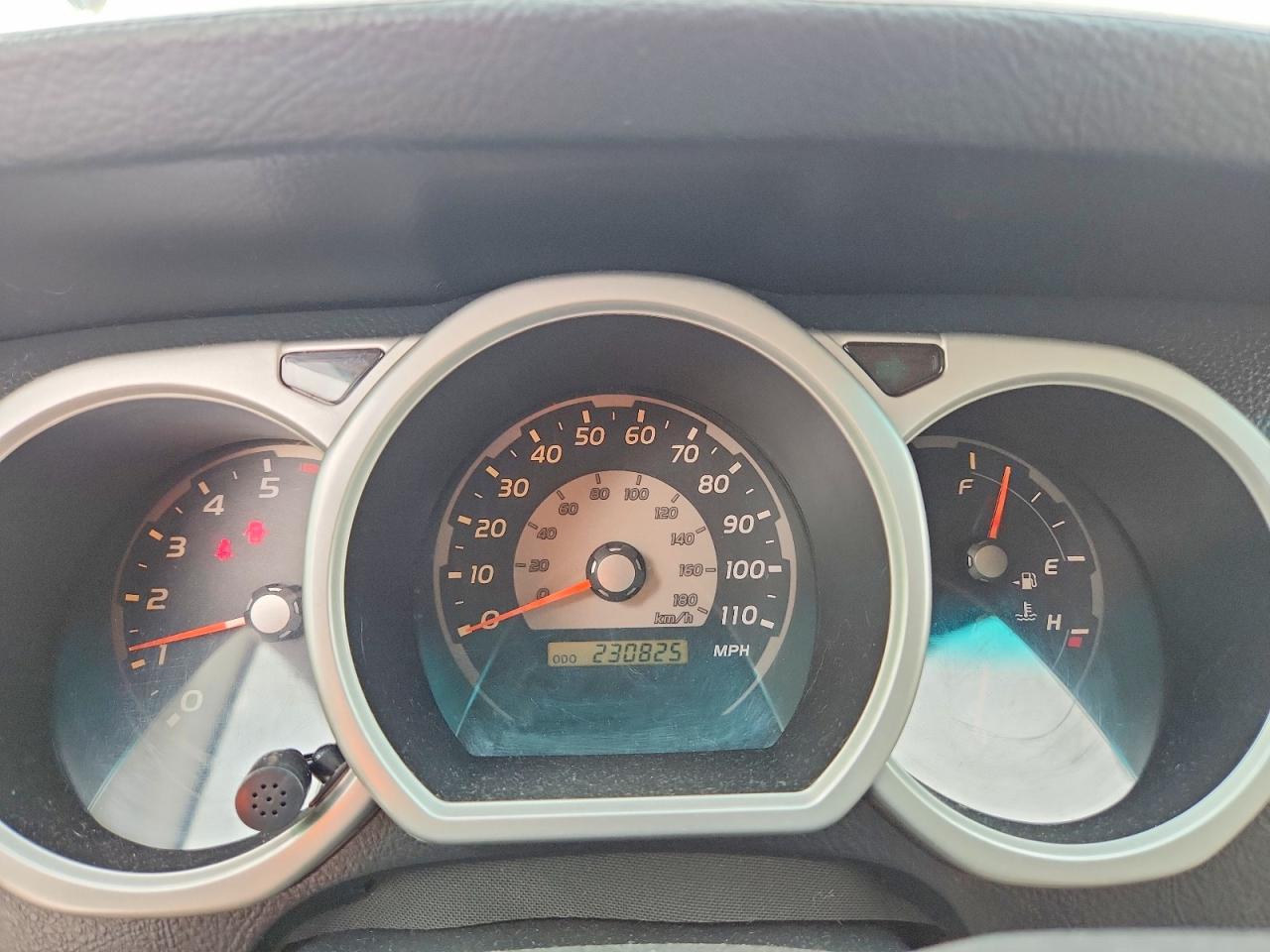 2005 TOYOTA 4RUNNER SR5 photo 9