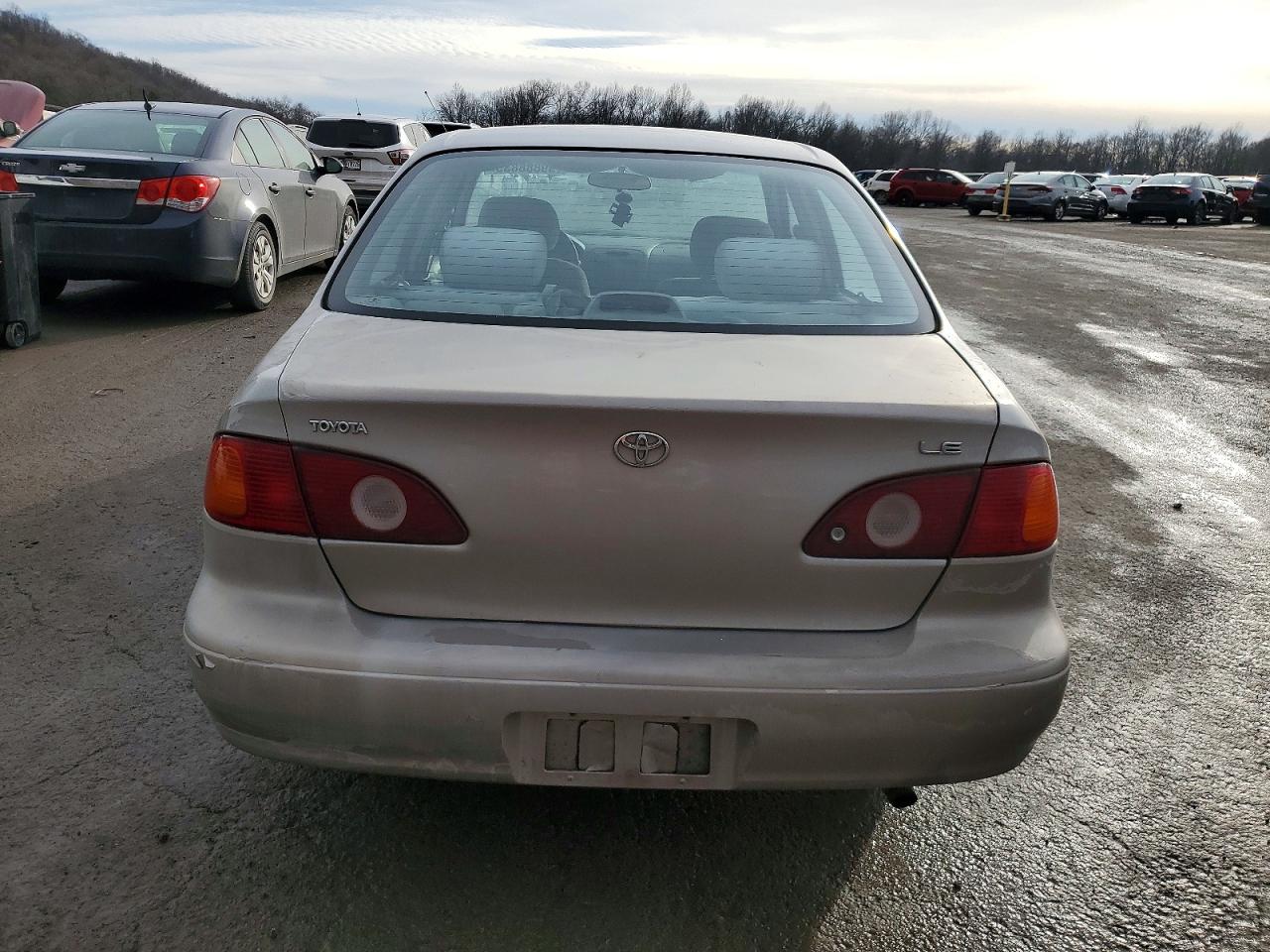 2001 TOYOTA COROLLA CE photo 16