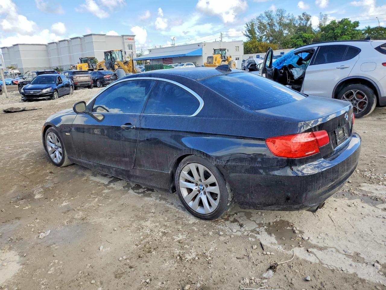 2011 BMW 328 I photo 2