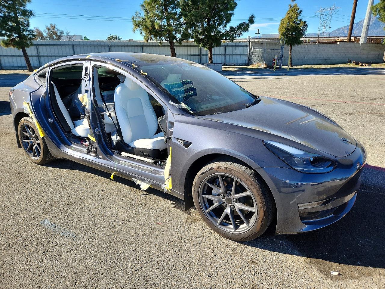 2023 TESLA MODEL 3 photo 4