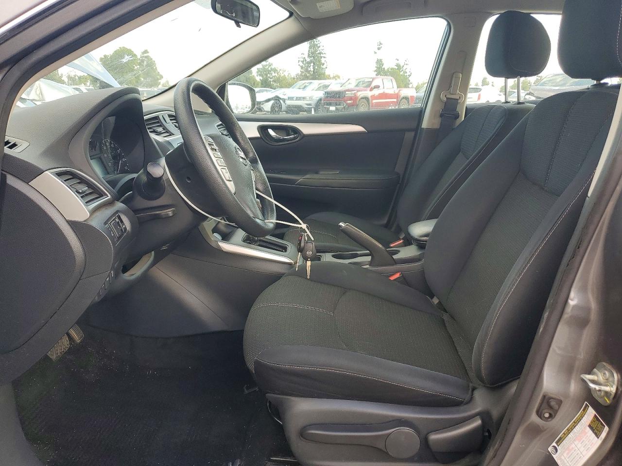 2017 NISSAN SENTRA S photo 7