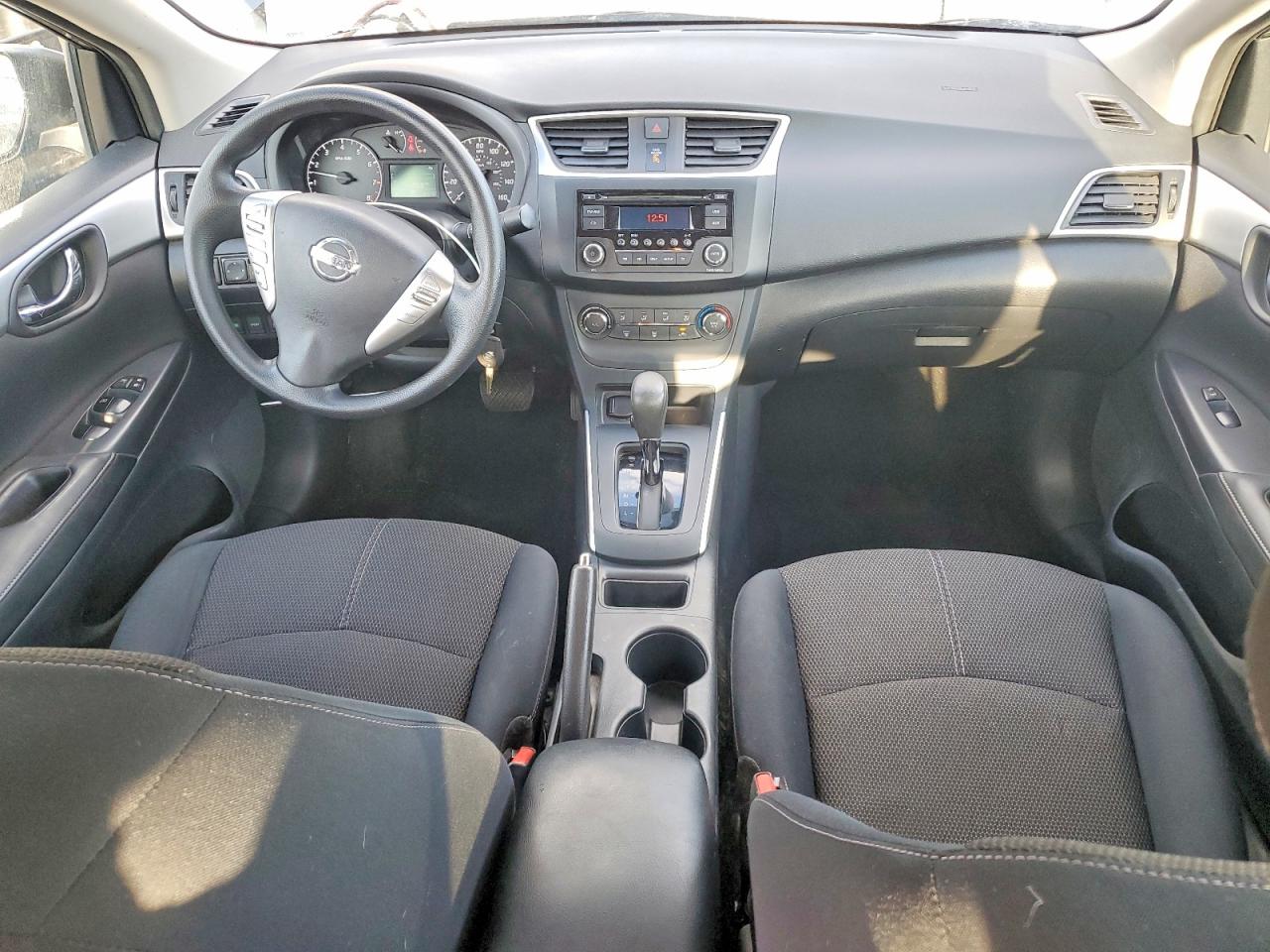 2017 NISSAN SENTRA S photo 8