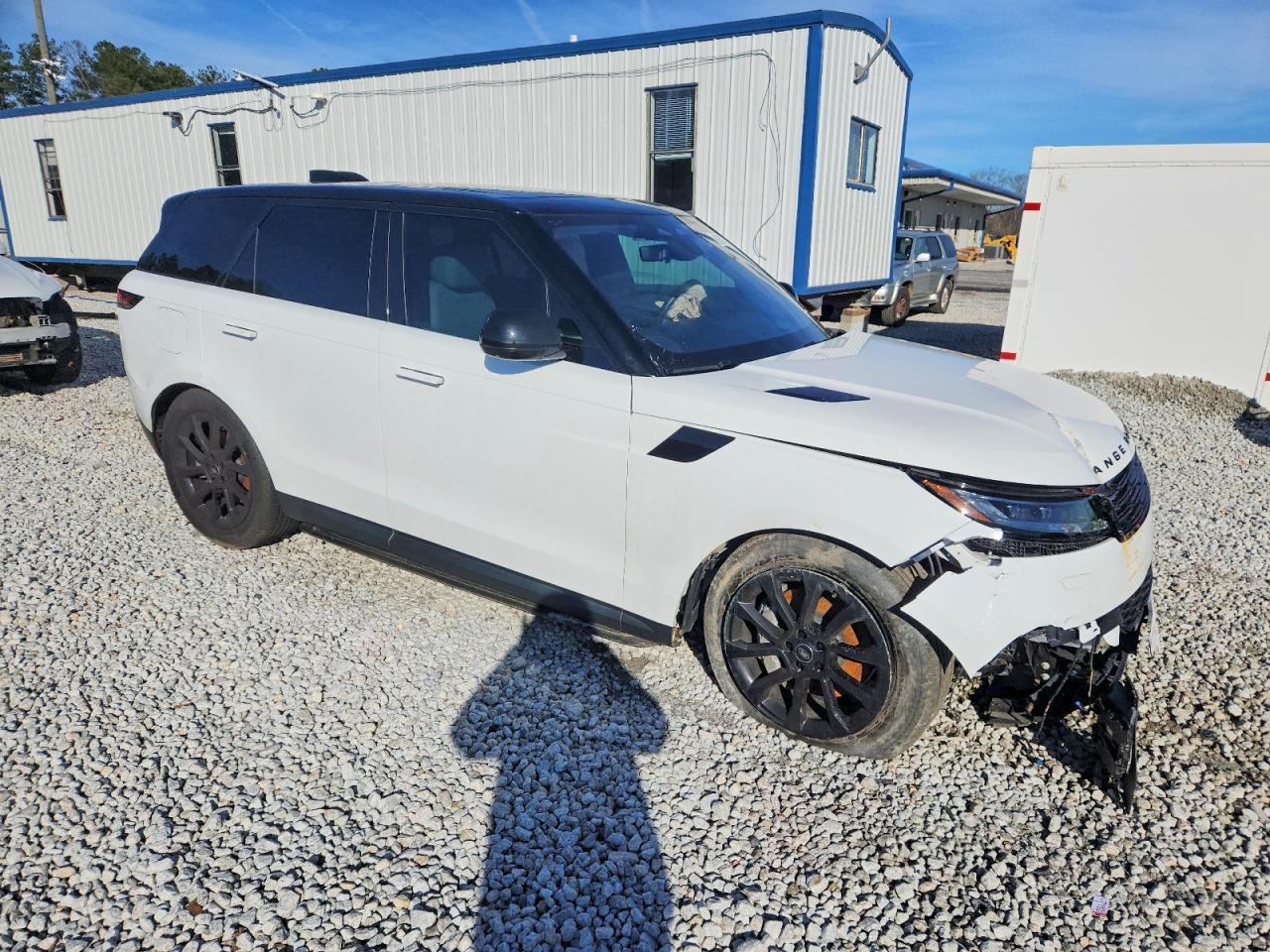 2023 LAND ROVER RANGE ROVER SPORT DYNAMIC SE photo 4