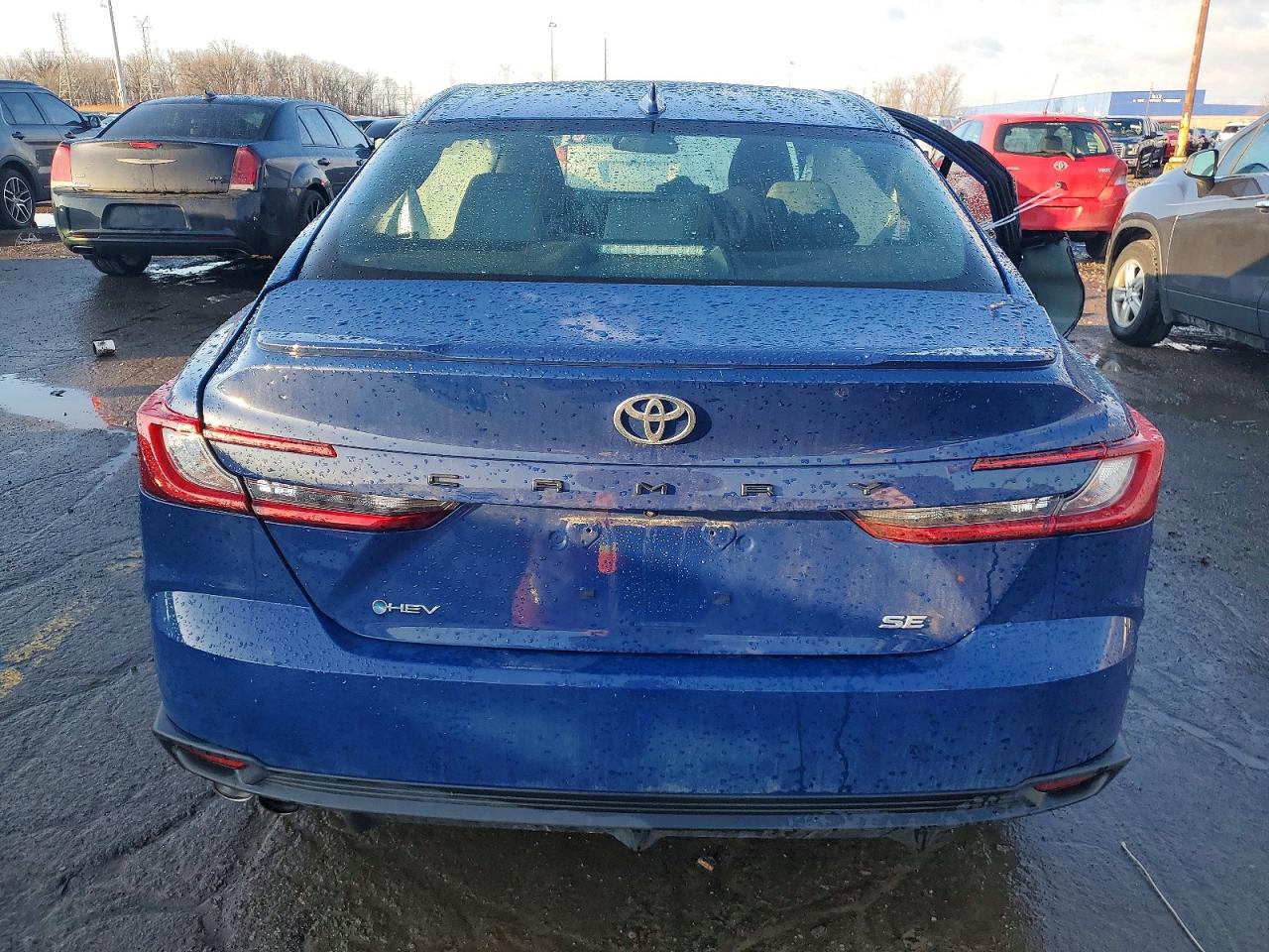 2025 TOYOTA CAMRY XSE photo 6