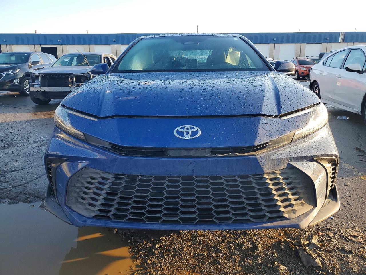 2025 TOYOTA CAMRY XSE photo 5