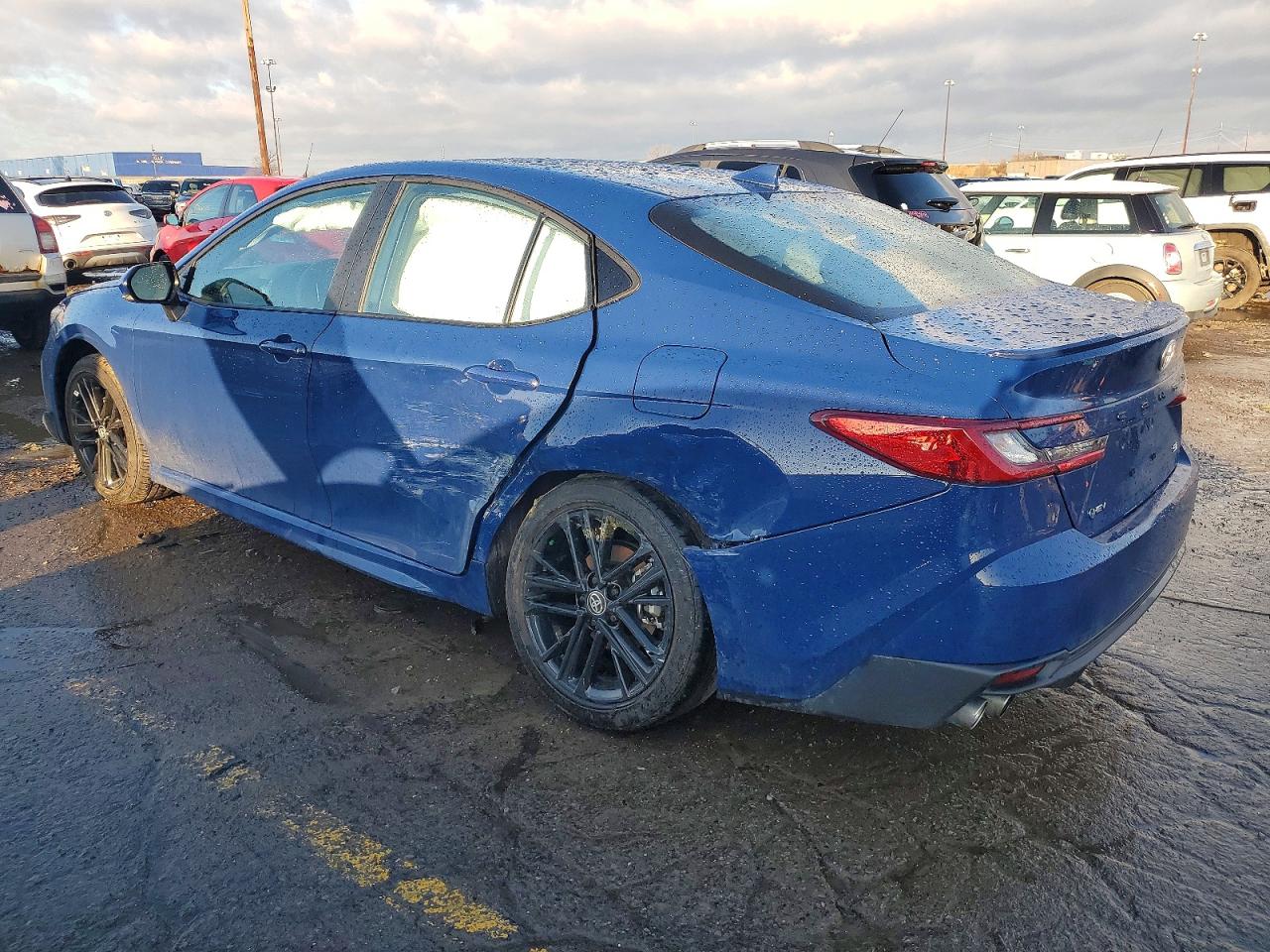 2025 TOYOTA CAMRY XSE photo 2